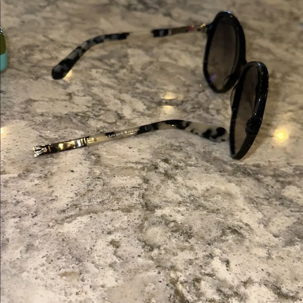 Kate Spade Women’s Sunglasses Black/Tortoise Arms w/ Case – Broken Hinge Repair